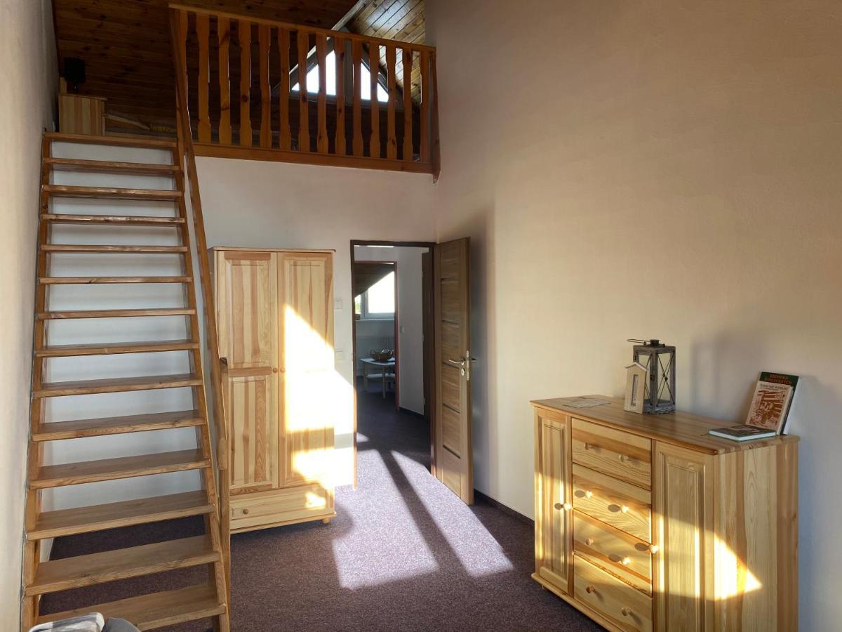 Apartmany Kubova Huť Extérieur photo